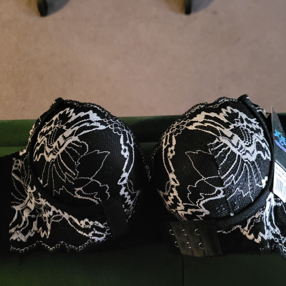 Triple padded bra